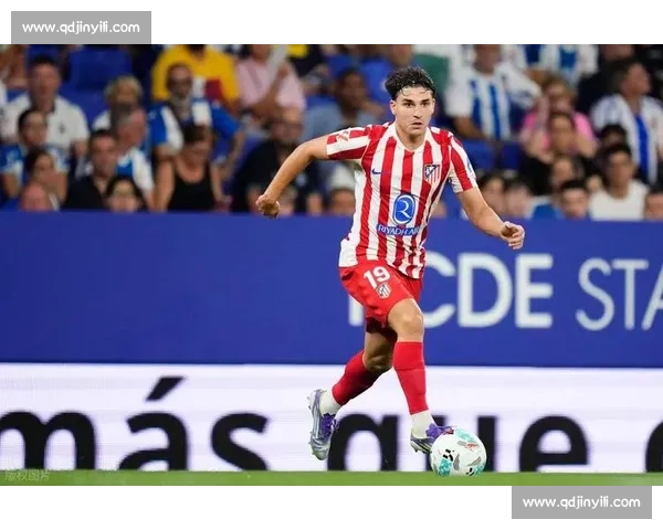 西班牙人续租罗伯托悬念升级!俱乐部坚信球员留队意愿成关键 西班牙人续租罗伯托悬念升级!俱乐部坚信球员留队意愿成关键