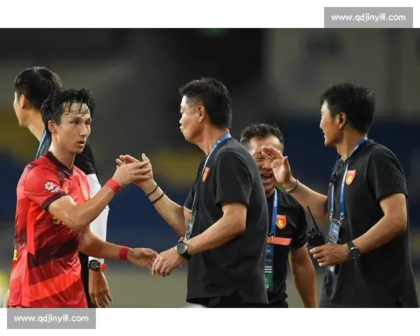 海港临时移师 白玉碗 备战,专业场地助力冲刺关键赛程 海港临时移师 白玉碗 备战,专业场地助力冲刺关键赛程