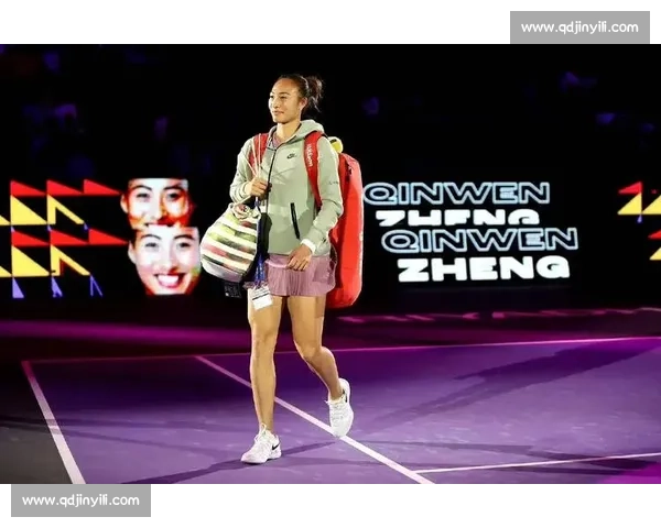 郑钦文赠阿尔卡拉斯 Labubu:温网训练场暖心互动,潮玩跨界点燃网坛友谊 郑钦文赠阿尔卡拉斯 Labubu:温网训练场暖心互动,潮玩跨界点燃网坛友谊